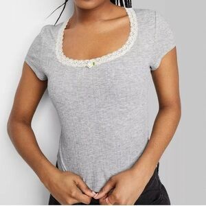 Wild Fable Pointelle Rosette T-Shirt – Gray w/ White Lace XL